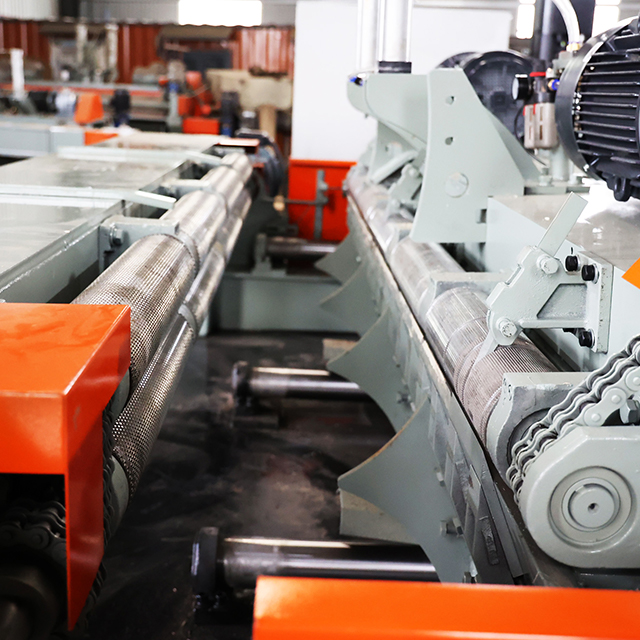 Wood Veneer Peeling Machine