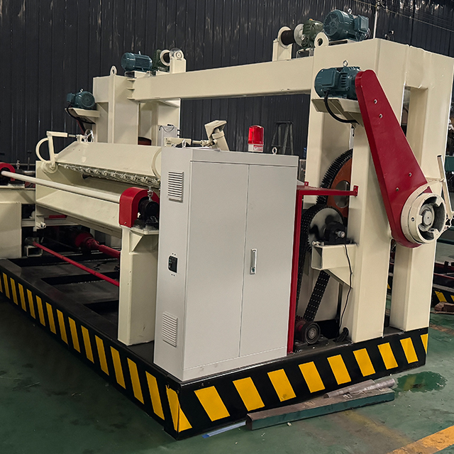 Spindle Peeling Lathe